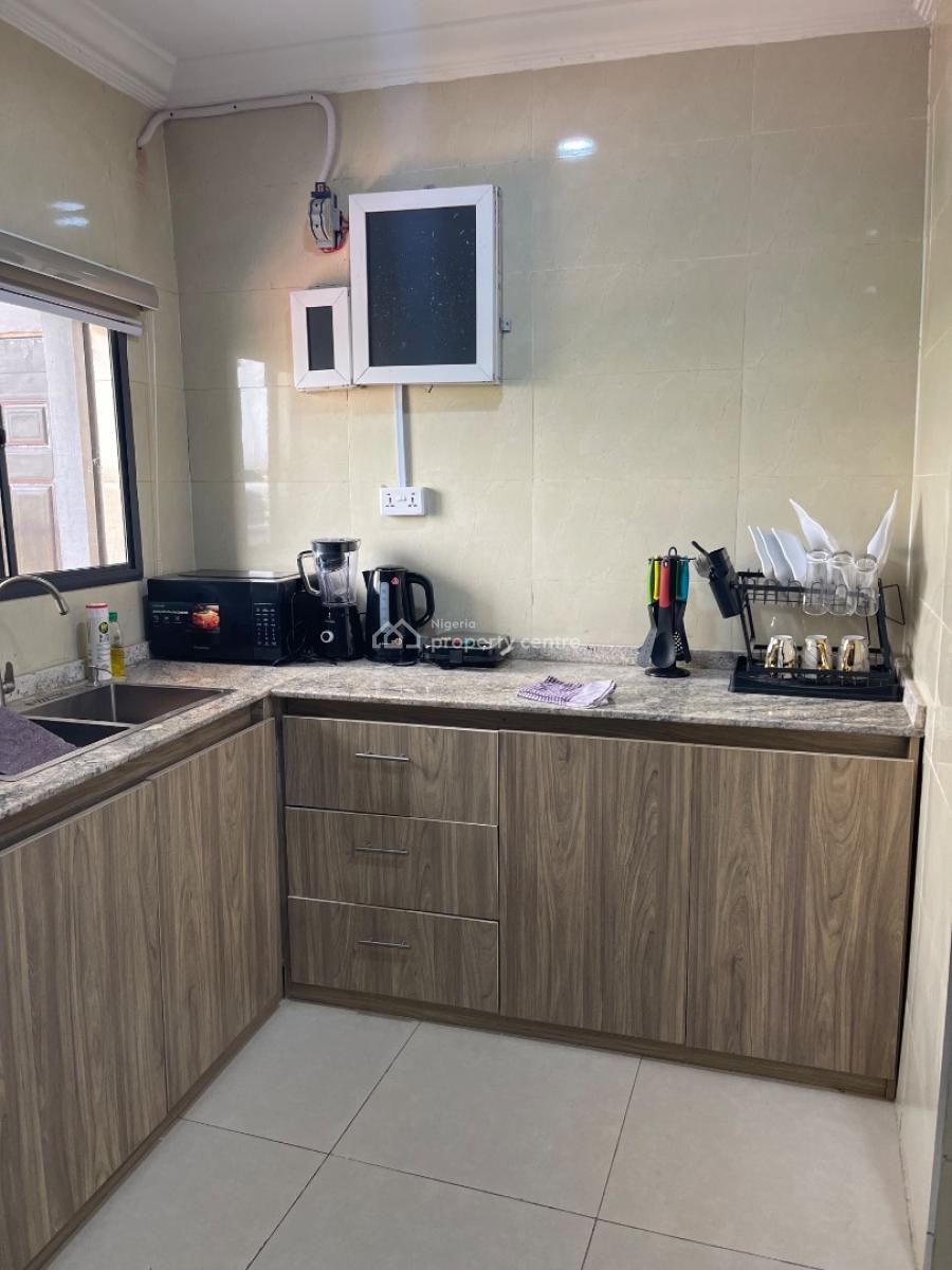 a Well Furnished 2 Bedroom Flat, Wuse 2, Abuja, Flat / Apartment for Rent