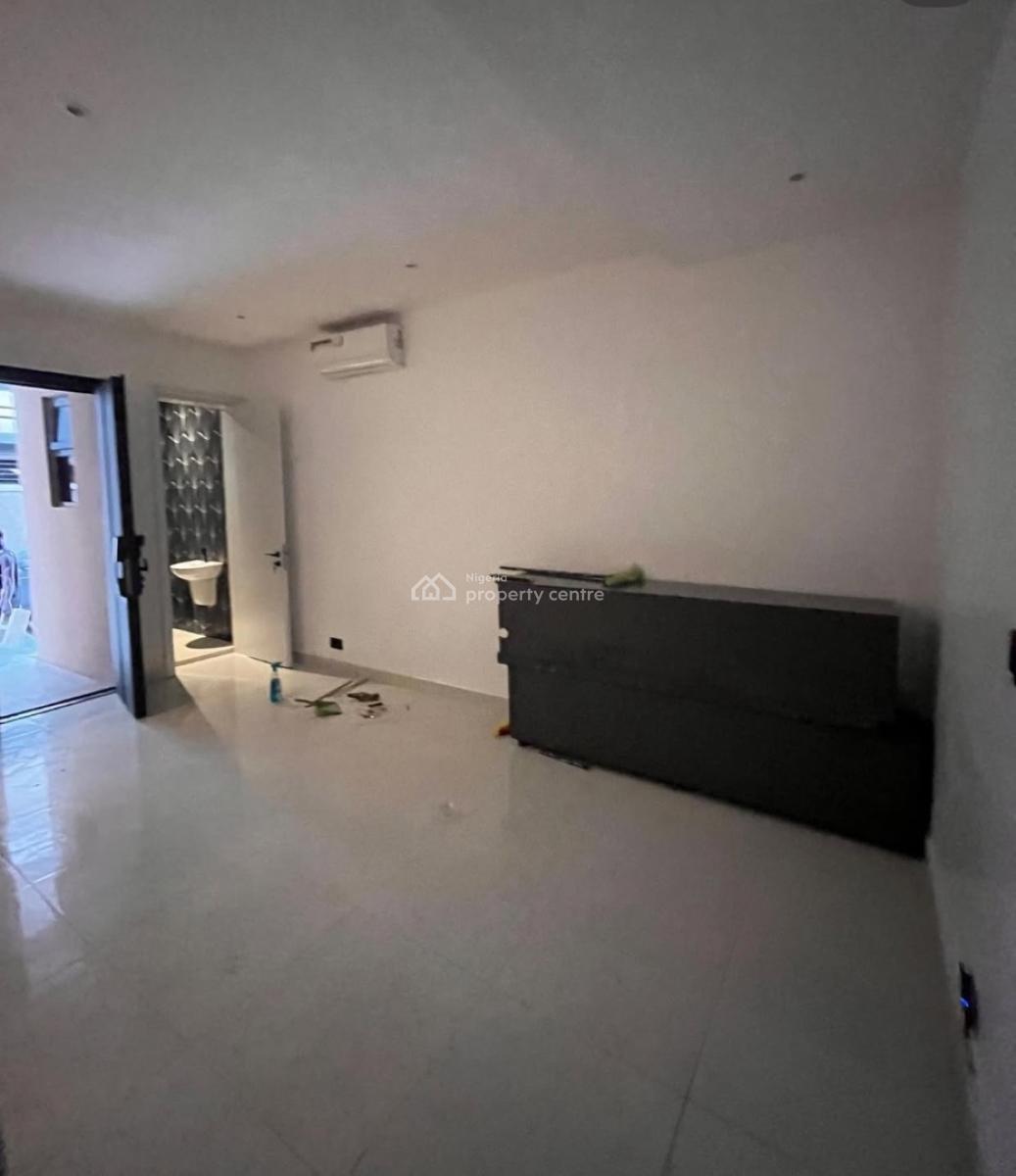 Stunning 3 Bedroom Maisonette with Bq, Ikate, Lekki, Lagos, Flat / Apartment for Sale