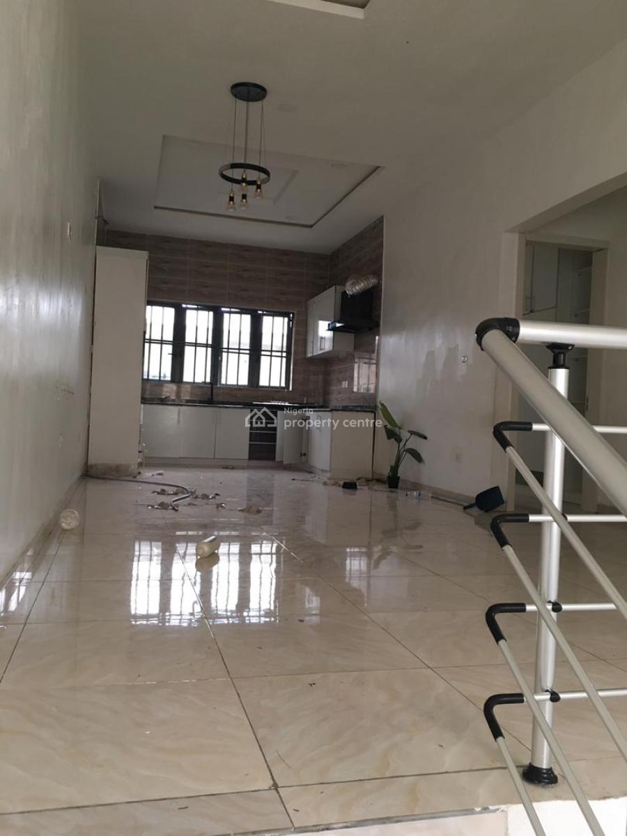 Spacious 2 Bedroom Duplex, Harris Drive, Vgc, Lekki, Lagos, Terraced Duplex for Rent