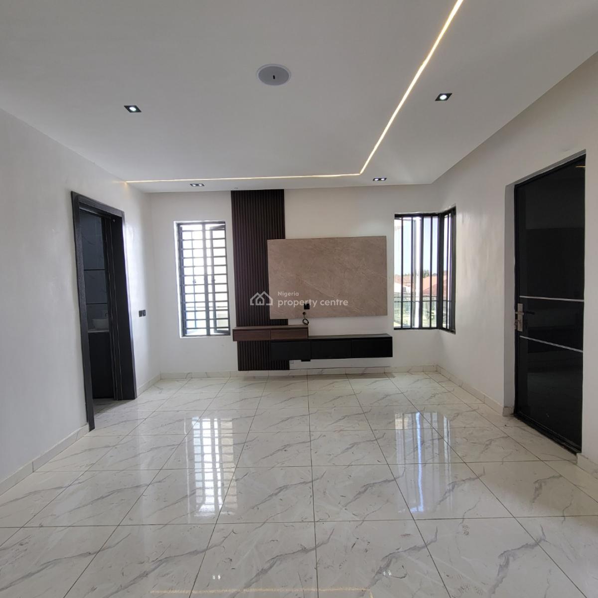 Luxurious 5bedroom Terrace Duplex with a Bq Within a Serene Environ, Ikota, Lekki, Lagos, Terraced Duplex for Sale