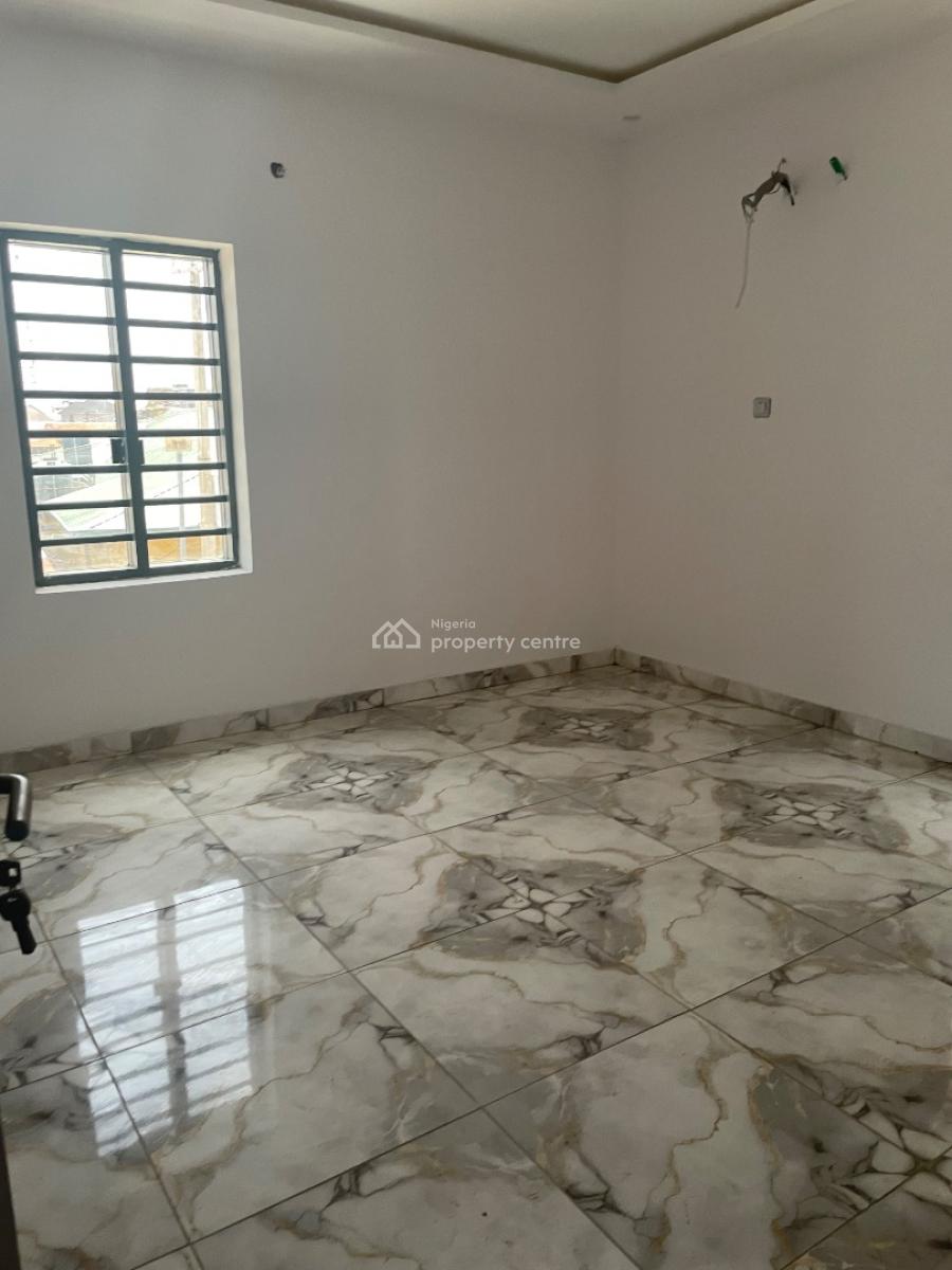 2 Bedroom, Iwaya, Yaba, Lagos, Flat / Apartment for Rent