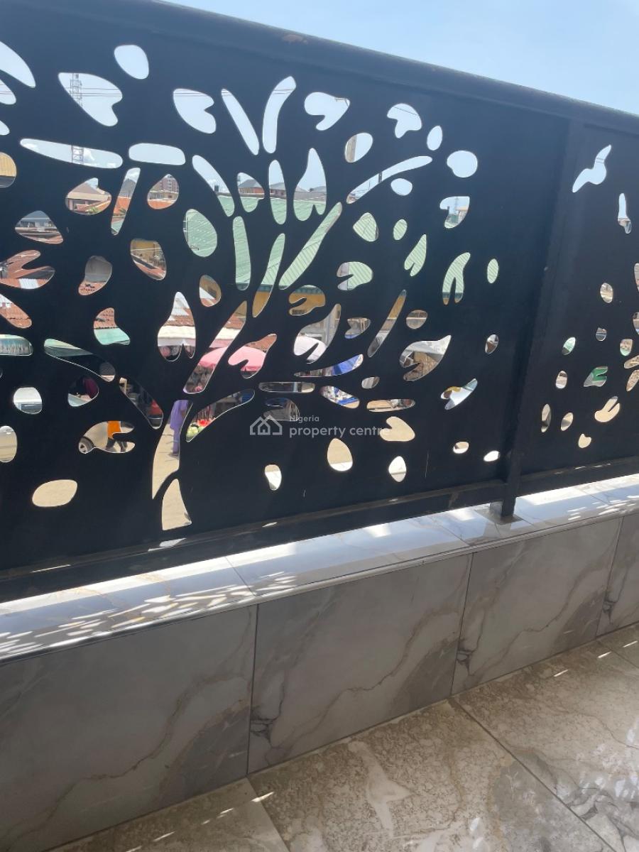 2 Bedroom, Iwaya, Yaba, Lagos, Flat / Apartment for Rent