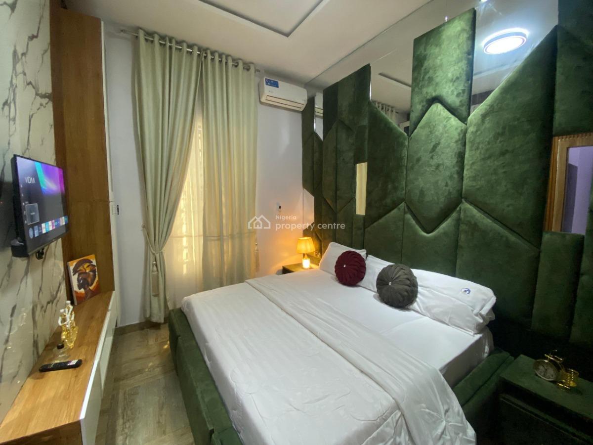 Luxurious Three Bedroom Apartment, Ss Court Estate Gate 1, Inside Royal Pine Estate Gate 3. Orchid Lekki, Lekki, Lagos, Semi-detached Duplex Short Let