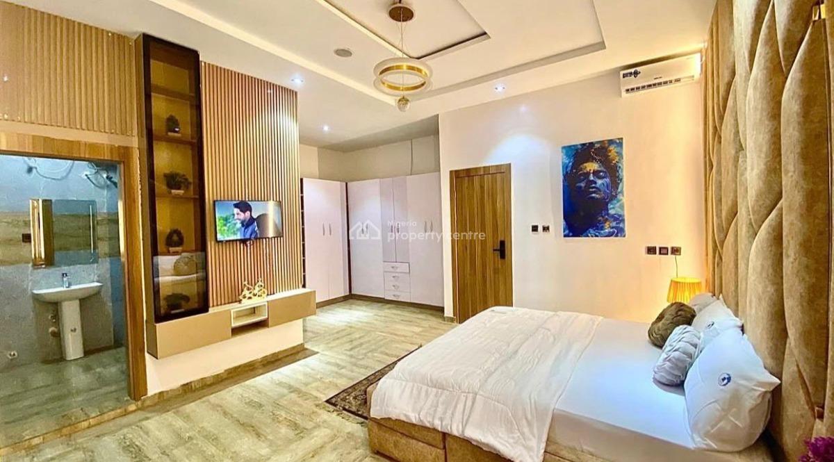 Luxurious Three Bedroom Apartment, Ss Court Estate Gate 1, Inside Royal Pine Estate Gate 3. Orchid Lekki, Lekki, Lagos, Semi-detached Duplex Short Let