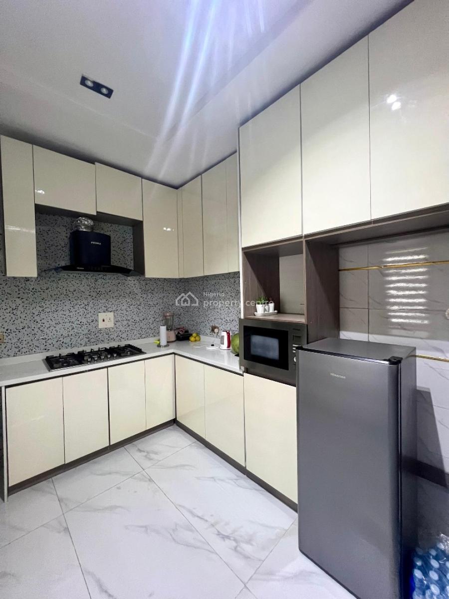 Luxury 2 Bedroom Serviced Apartment, Lekki Phase 1, Lekki, Lagos, Flat / Apartment for Sale