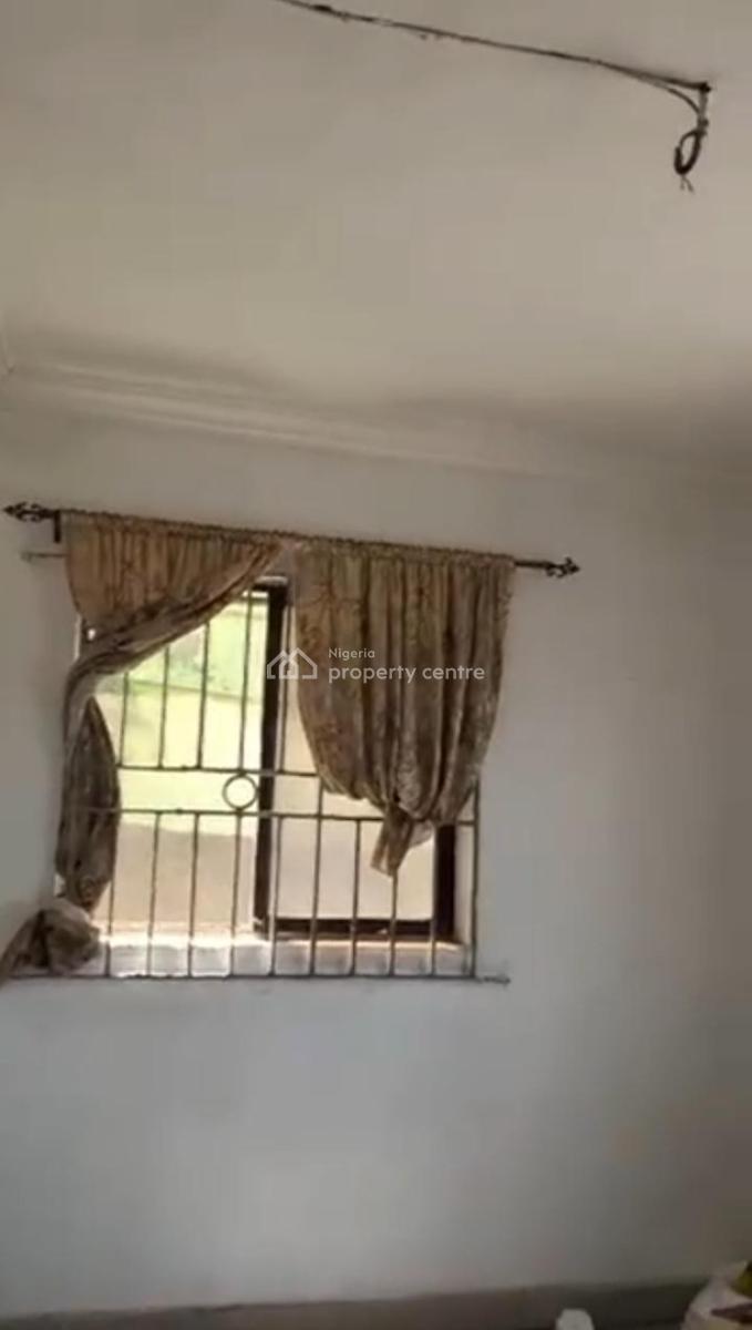 Lovely 3 Bedroom Flat, Soluyi, Gbagada, Lagos, Flat / Apartment for Rent