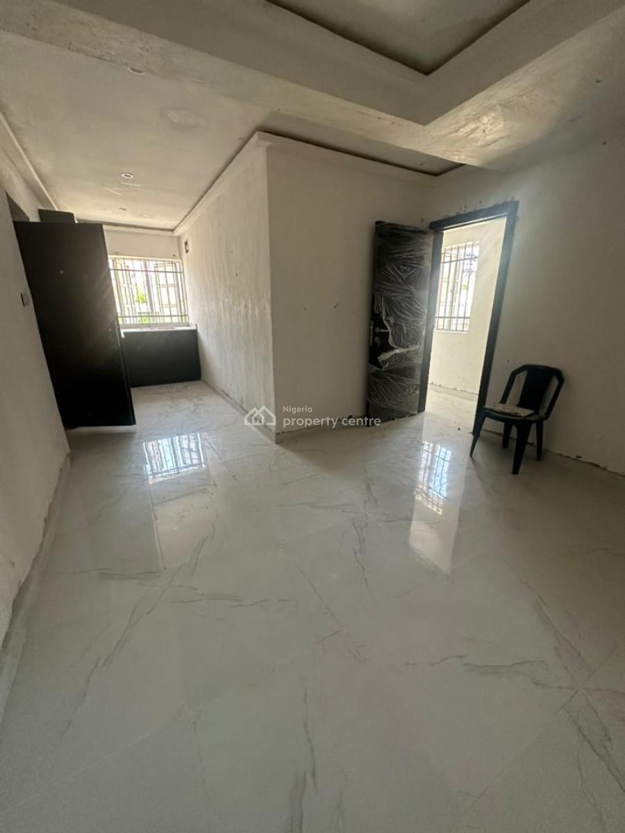 a Well Maintained and Spacious 2 Bedroom Apartment, Oniru, Victoria Island (vi), Lagos, Flat / Apartment for Rent
