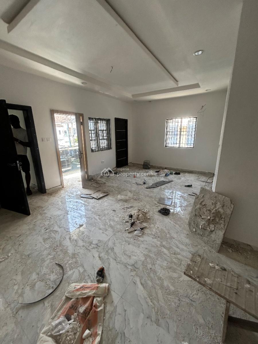 a Well Maintained and Spacious 2 Bedroom Apartment, Oniru, Victoria Island (vi), Lagos, Flat / Apartment for Rent