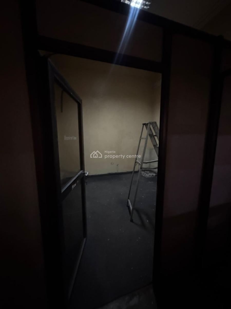 250sqm Ground Floor Commercial Space, Victoria Island (vi), Lagos, Commercial Property for Rent