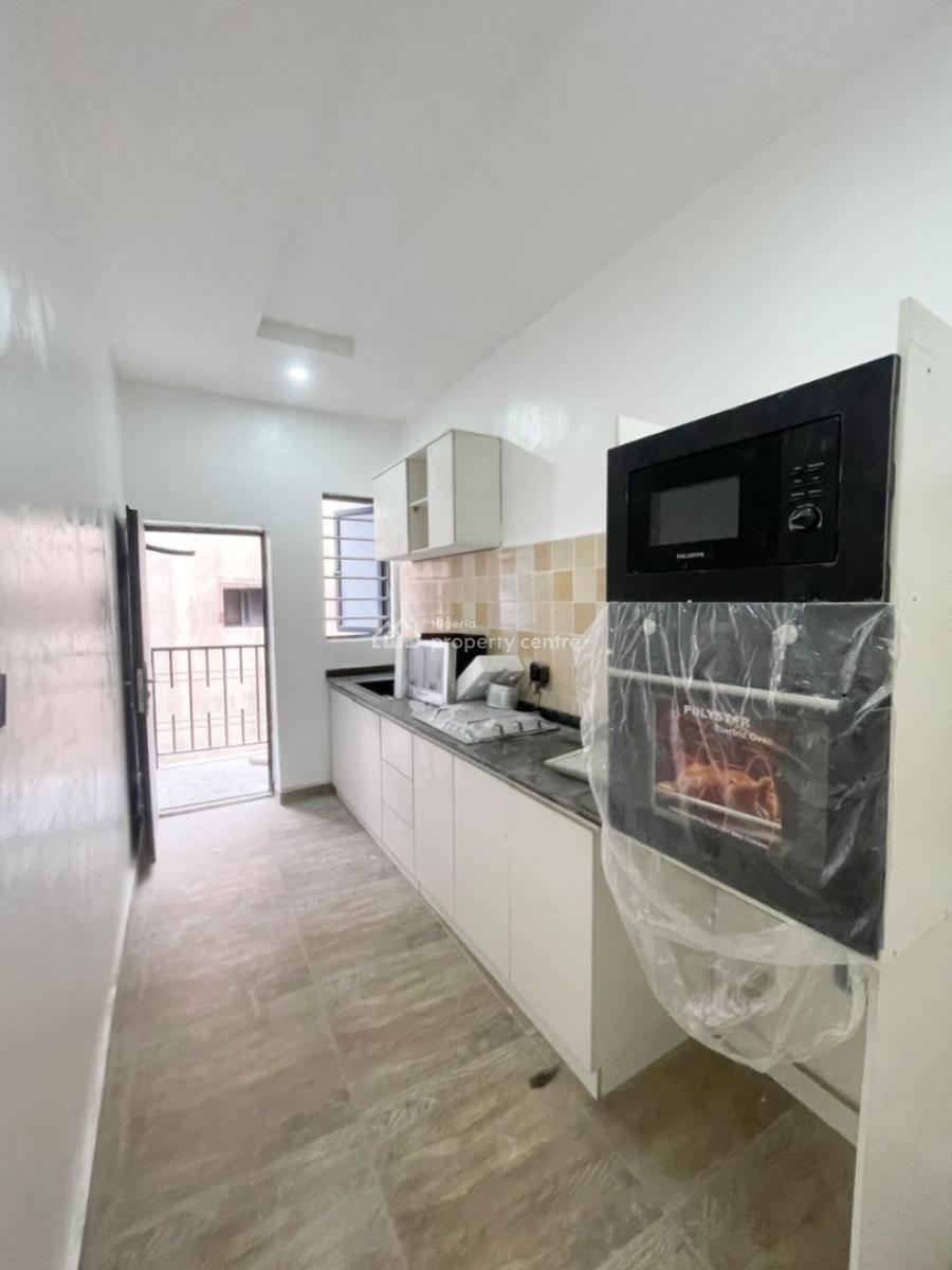 2 Bedroom Apartments, Ologolo, Lekki, Lagos, House for Rent