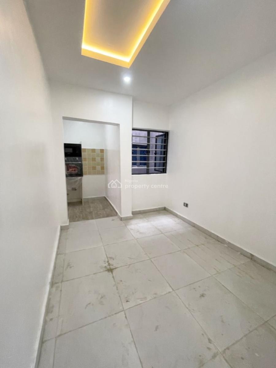 2 Bedroom Apartments, Ologolo, Lekki, Lagos, House for Rent