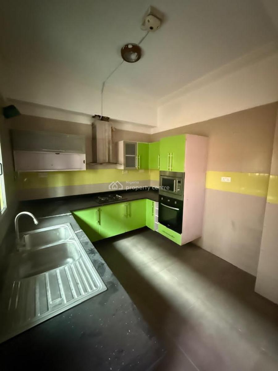 a Beautiful 4 Bedroom Terrace Duplex  in an Estate, Lekki, Lagos, Terraced Duplex for Rent