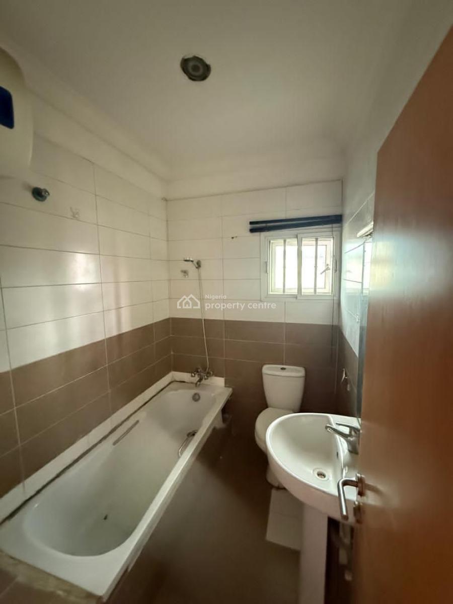 a Beautiful 4 Bedroom Terrace Duplex  in an Estate, Lekki, Lagos, Terraced Duplex for Rent