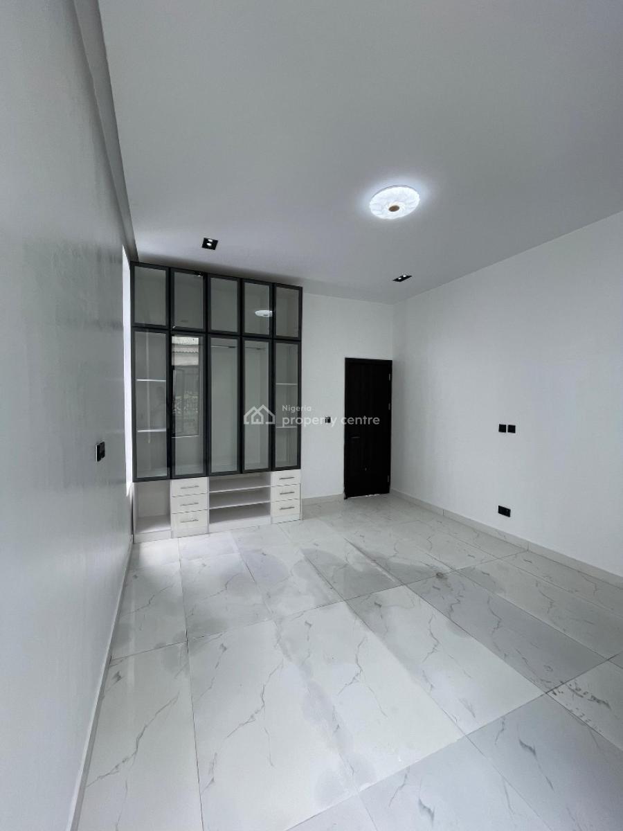 Luxuriously Finished 5 Bedroom Fully Detached Duplex with Pool & Bq, Located in a Prime Residential Neighborhood., Lekki, Lagos, Detached Duplex for Sale