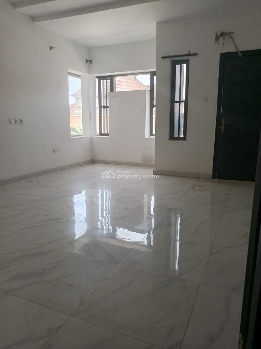 4 Bedroom Duplex with Big Big Self Compound, Osapa, Lekki, Lagos, Semi-detached Duplex for Rent