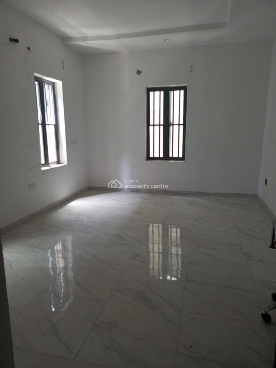 4 Bedroom Duplex with Big Big Self Compound, Osapa, Lekki, Lagos, Semi-detached Duplex for Rent