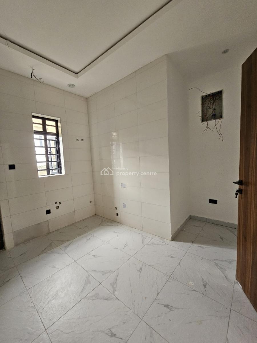 Luxury 3 Bedroom Apartments, Lekki Scheme 2 Ogombo Road, Ajah, Lagos, Flat / Apartment for Rent