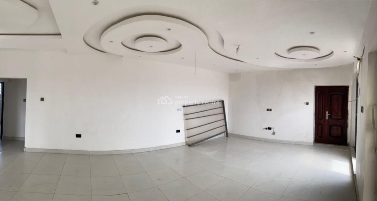 Spacious 2 Bedroom Apartment with Open Terrace Upstairs, Ologolo Jakande, Lekki, Lagos, Flat / Apartment for Rent