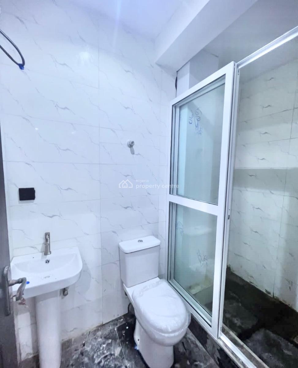 Newly Built Fully Serviced 3 Bedroom Apartment, Lekki Phase 1, Lekki, Lagos, Flat / Apartment for Rent