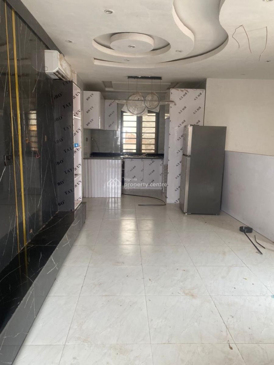 2 Bedroom Apartment, Ologolo Jakande, Lekki, Lagos, Flat / Apartment for Rent