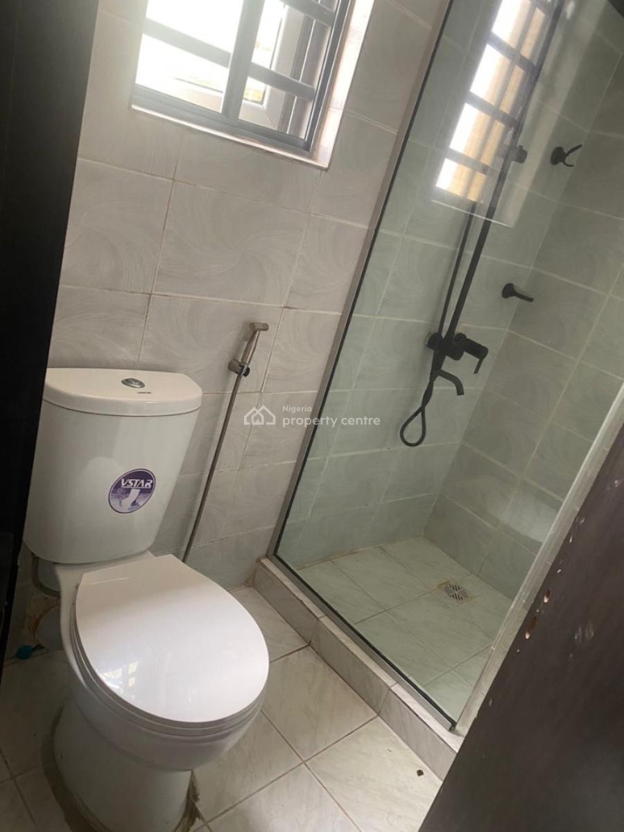 2 Bedroom Apartment, Ologolo Jakande, Lekki, Lagos, Flat / Apartment for Rent