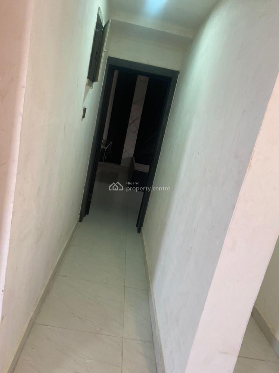 2 Bedroom Apartment, Ologolo Jakande, Lekki, Lagos, Flat / Apartment for Rent