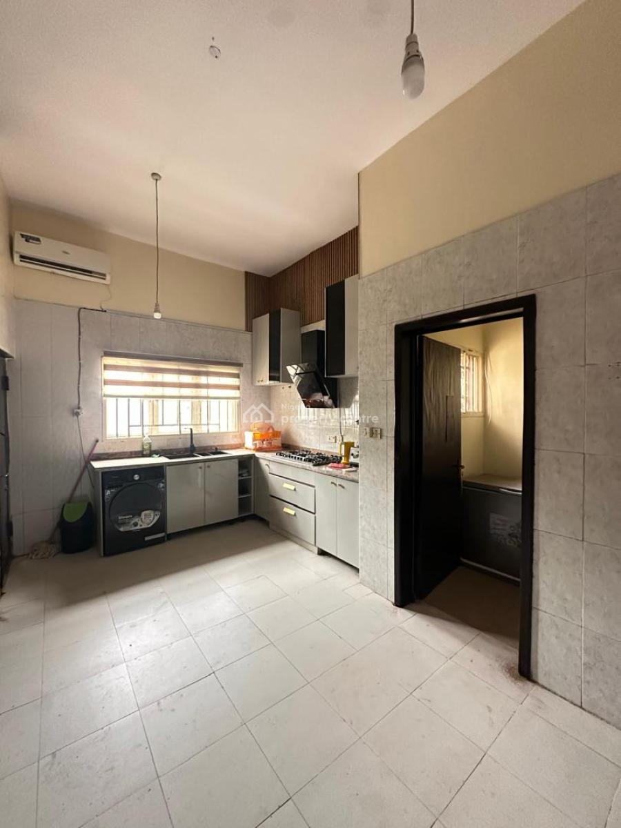 4 Bedroom Water-view Semi Detached, Ikoyi, Lagos, Flat / Apartment for Rent