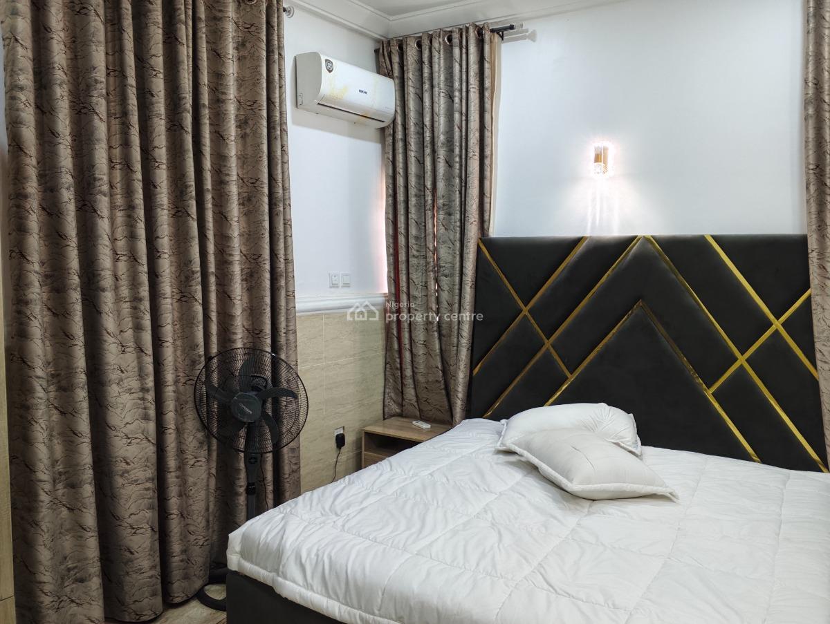 Furnished & Serviced 3 Bedrooms Flat, Femi Quadiri Street, Katampe (main), Katampe, Abuja, Flat / Apartment for Rent