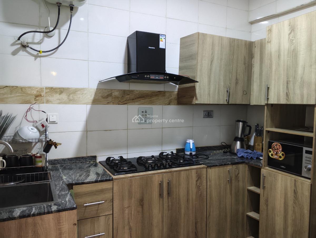 Furnished & Serviced 3 Bedrooms Flat, Femi Quadiri Street, Katampe (main), Katampe, Abuja, Flat / Apartment for Rent