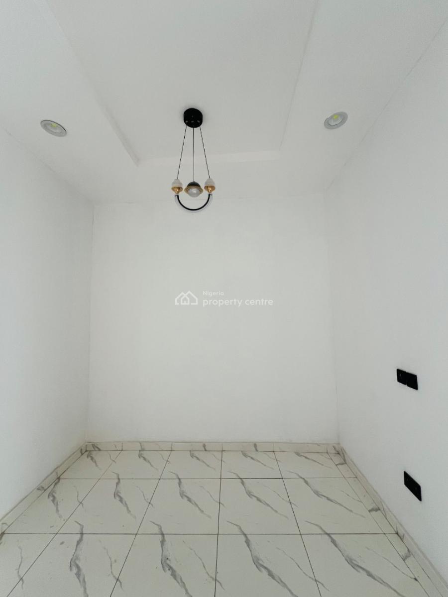 3 Bedroom Semi Detached, Ikota, Lekki, Lagos, Semi-detached Duplex for Sale