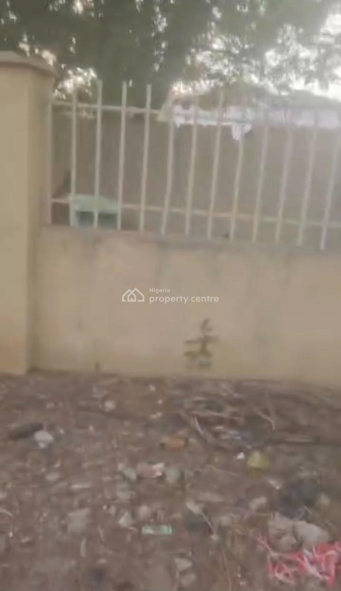 Land Size:- 6500m², on Oba Akinjobi, Ikeja Gra, Ikeja, Lagos, Residential Land Joint Venture