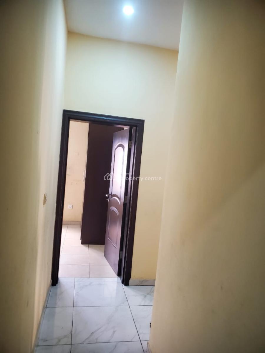 Newly Renovated 3 Bedroom Apartment. Video Available on Request., Oral Estate, Lekki, Lagos, Flat / Apartment for Rent