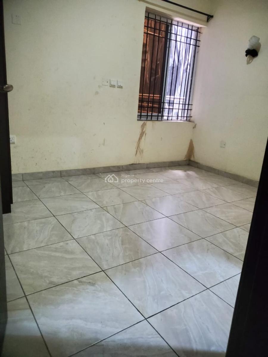 Newly Renovated 3 Bedroom Apartment. Video Available on Request., Oral Estate, Lekki, Lagos, Flat / Apartment for Rent