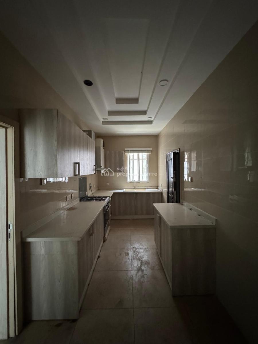 3 Bedroom Apartment Up, Ikate, Lekki, Lagos, Flat / Apartment for Rent