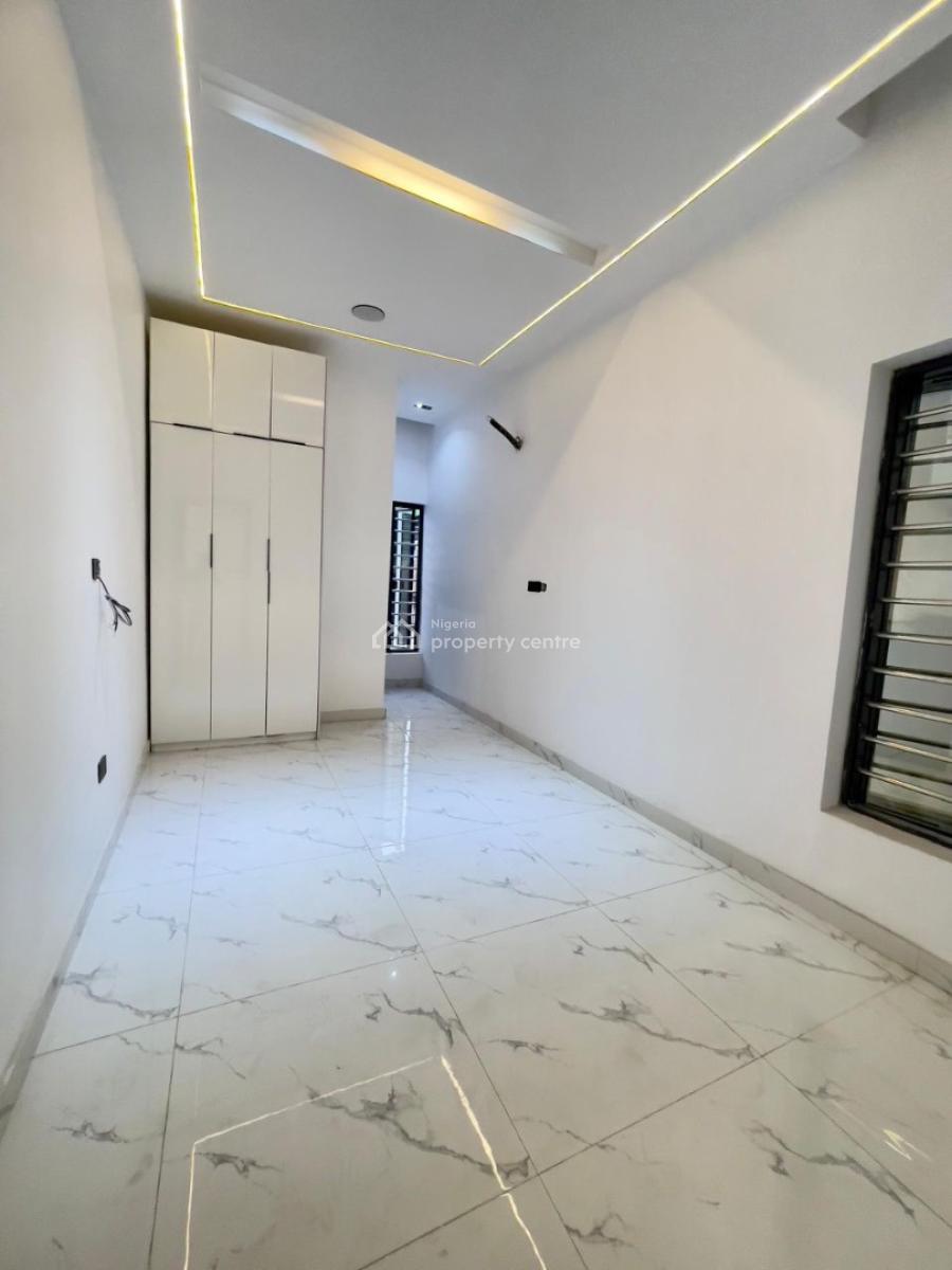 Luxury 4 Bedroom Smart Home Home with Rooftop Terrace and Pool, Osapa, Lekki, Lagos, Terraced Duplex for Sale