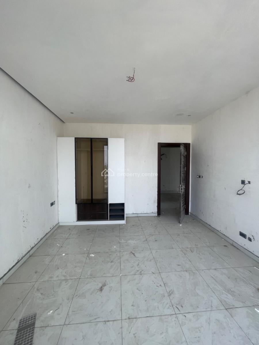 Spacious Luxury 2 Bedroom Apartment in a Communal Space for Grab, Ikate, Lekki, Lagos, Flat / Apartment for Sale