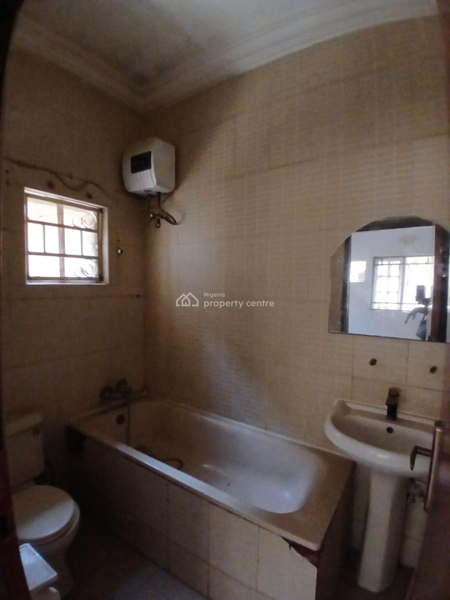 Luxury 2 Bedrooms with 3 Toilets, Durumi, Abuja, Flat / Apartment for Rent