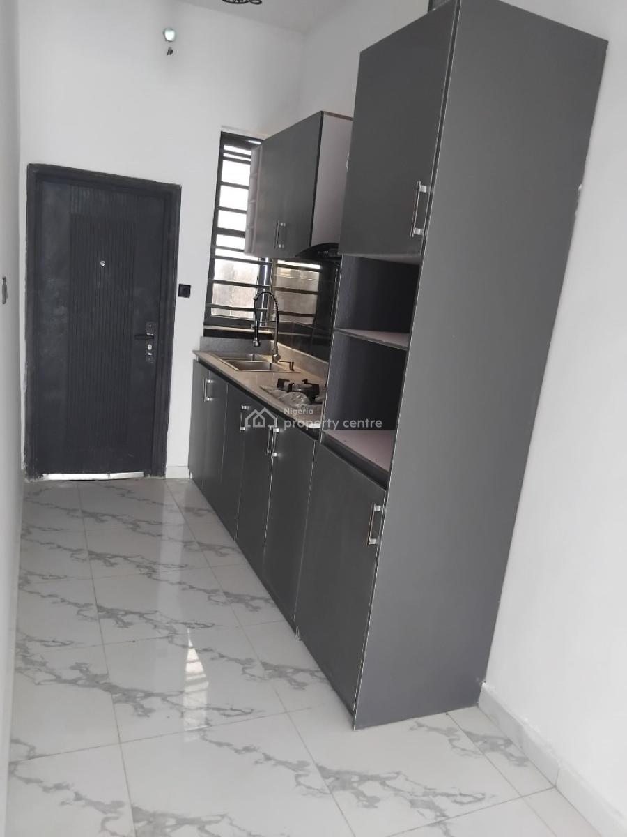 Newly Built All En-suite 3-bedroom Corner Piece, Sangotedo, Ajah, Lagos, Terraced Duplex for Rent