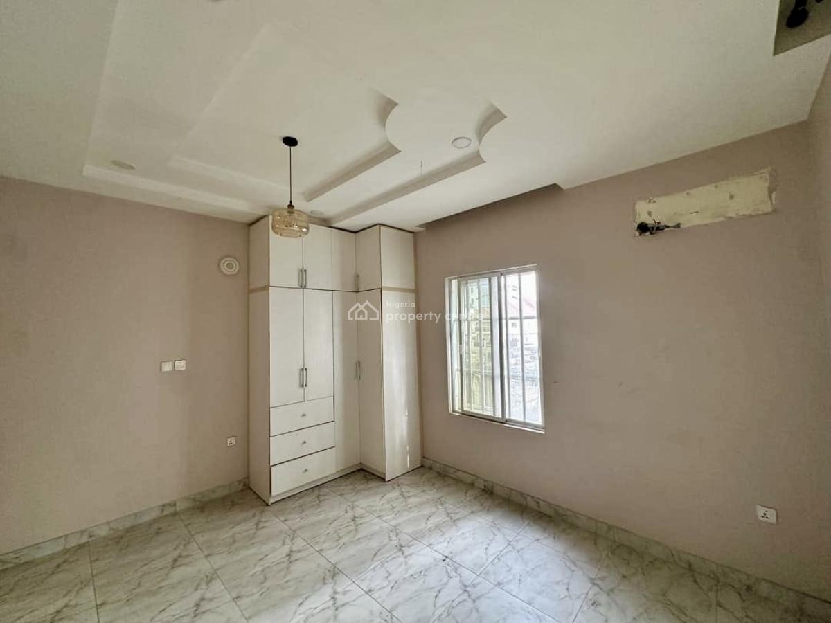 Spacious 3 Bedroom Apartment Available, Ikate, Lekki, Lagos, Flat / Apartment for Rent