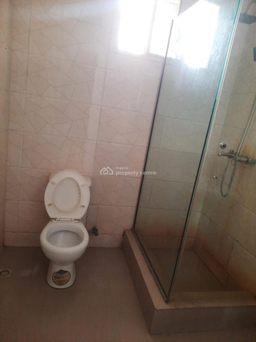 Big Studio Apartment, Ologolo, Lekki, Lagos, Self Contain (single Rooms) for Rent