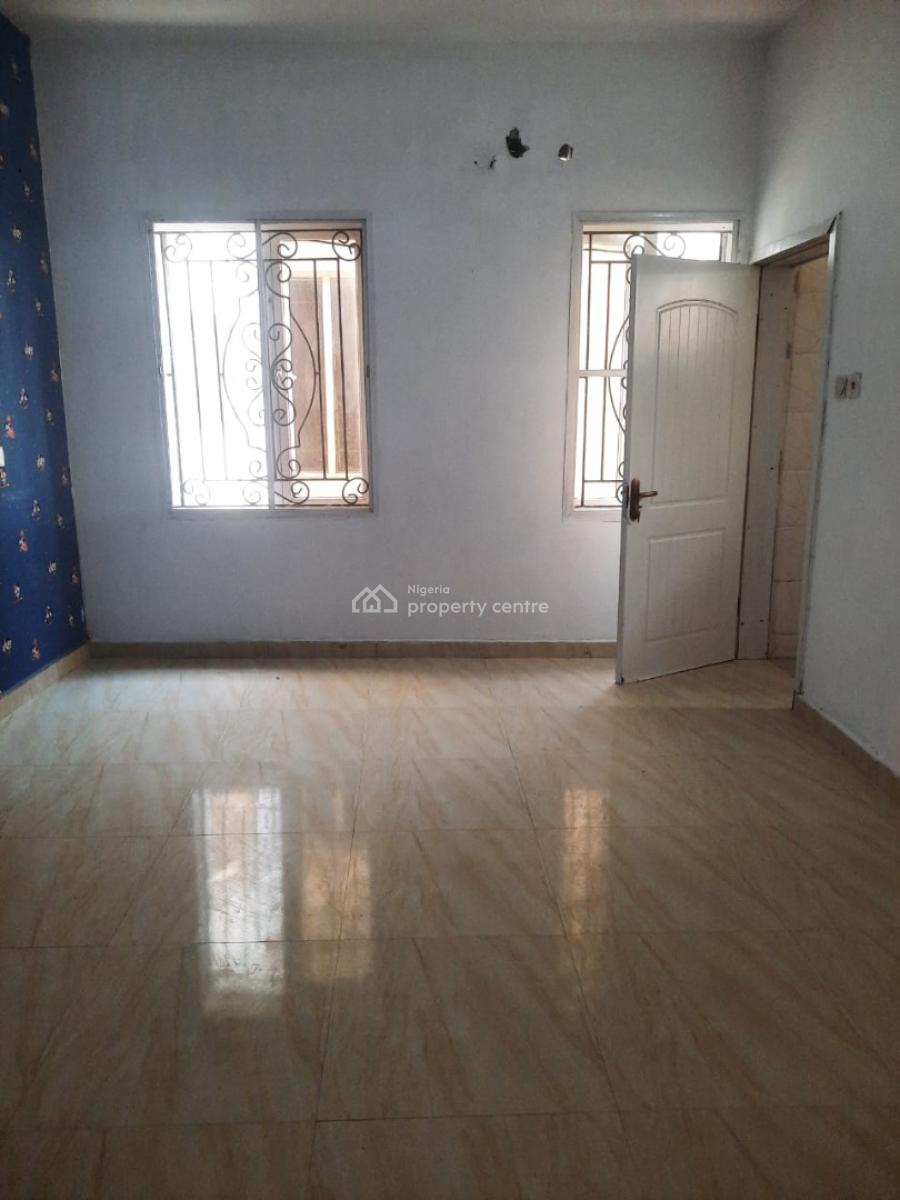 Big Studio Apartment, Ologolo, Lekki, Lagos, Self Contain (single Rooms) for Rent