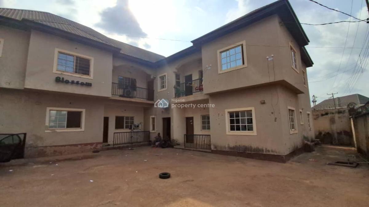 Block of 8 Flats on 1,232sqm with Cofo, Okpuno, Awka, Anambra, Block of Flats for Sale