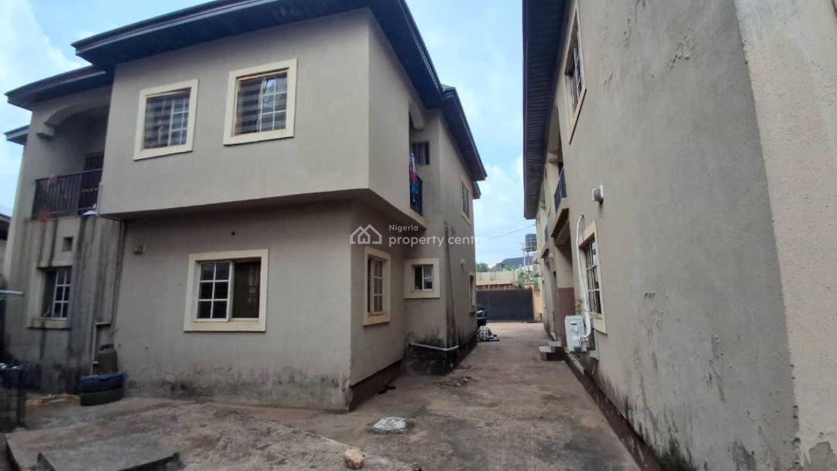 Block of 8 Flats on 1,232sqm with Cofo, Okpuno, Awka, Anambra, Block of Flats for Sale