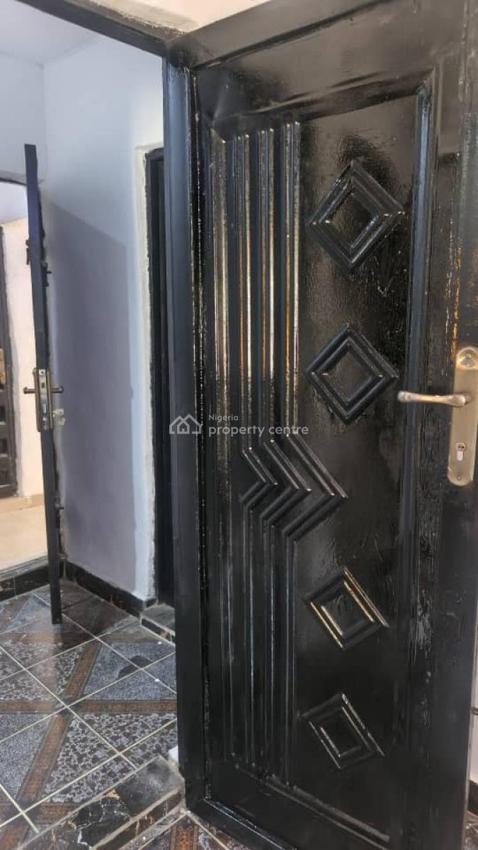 a Massive Spacious Mini Flat Upstairs, Sangotedo, Ajah, Lagos, Flat / Apartment for Rent