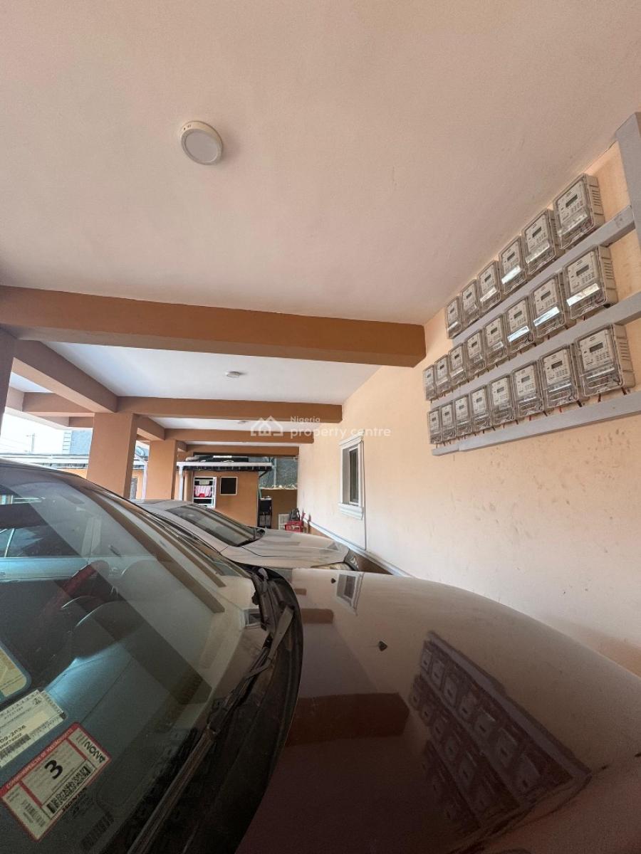 Newly Built Studio Apartments with Modern Facilities, Pedro Road, Shomolu, Lagos, Flat / Apartment for Sale