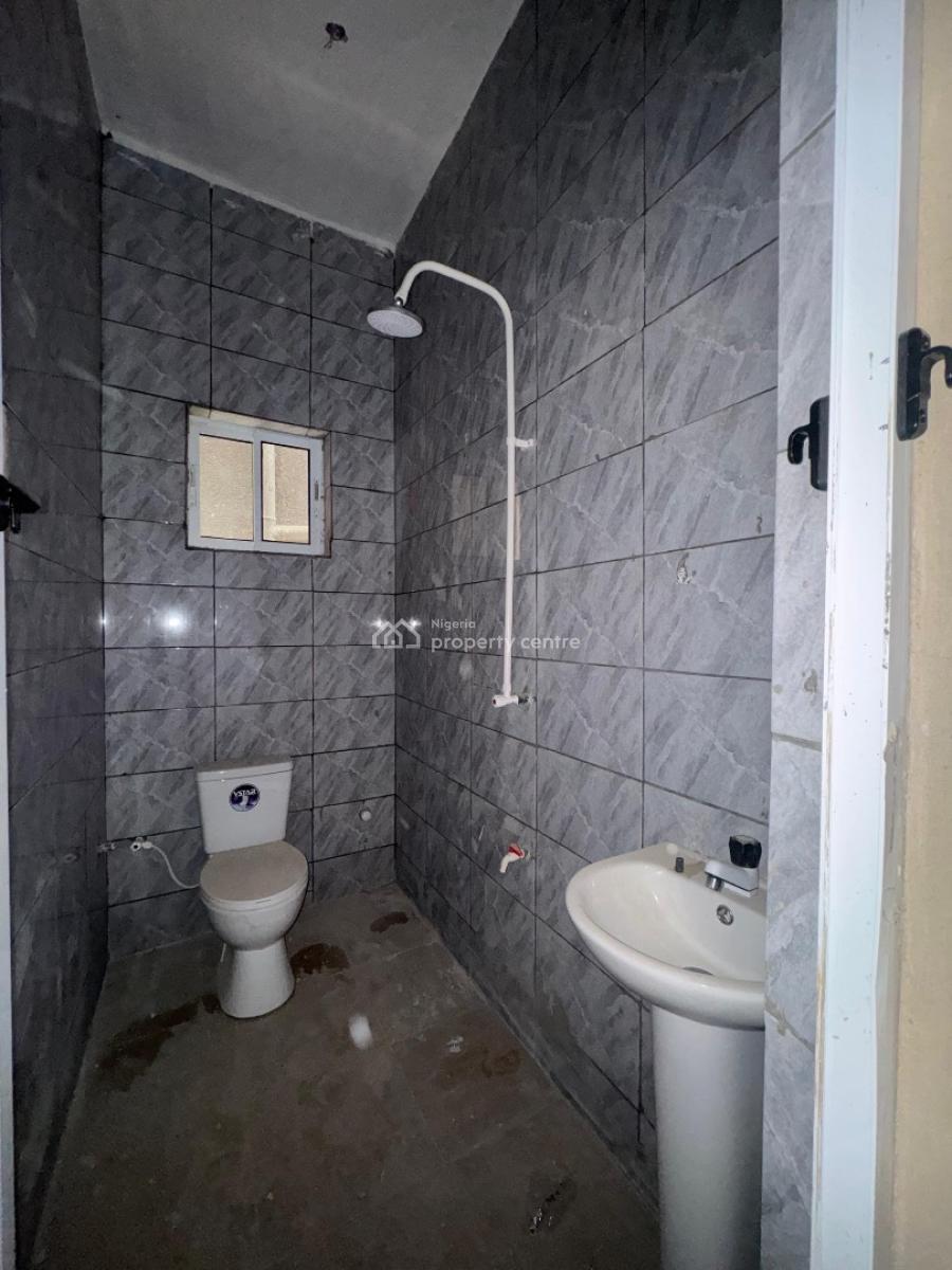 Newly Built Studio Apartments with Modern Facilities, Pedro Road, Shomolu, Lagos, Flat / Apartment for Sale