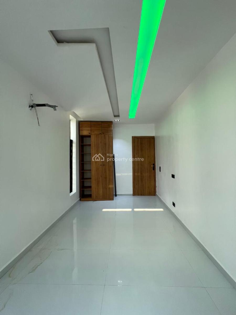 4 Bedroom Fully Detached Duplex with Bq, Ikota, Lekki, Lagos, Detached Duplex for Sale