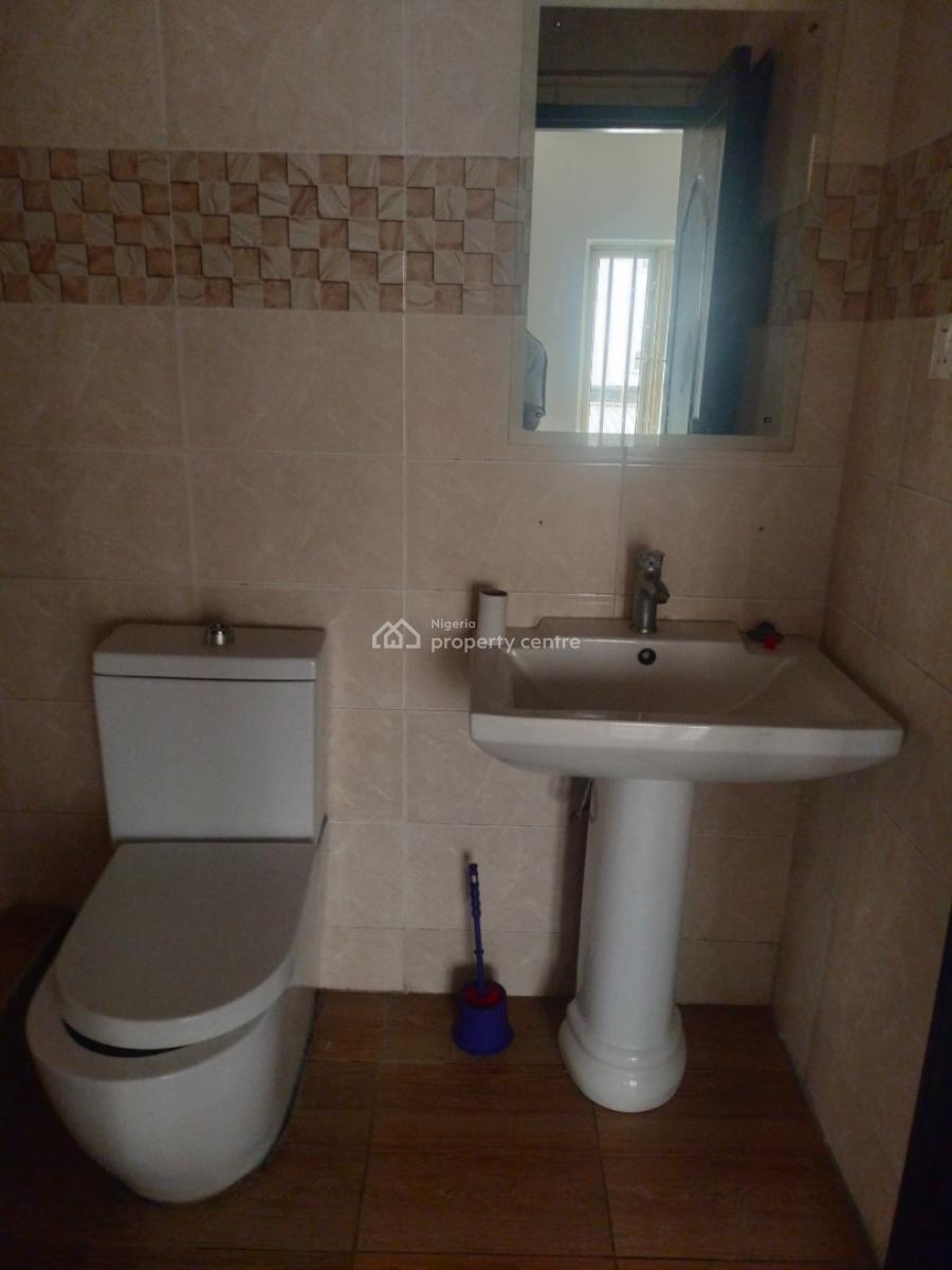 Serviced 2-bedroom Apartment with Pool, Gym & Elevator, Ikate Elegushi, Lekki, Lagos, Flat / Apartment for Rent