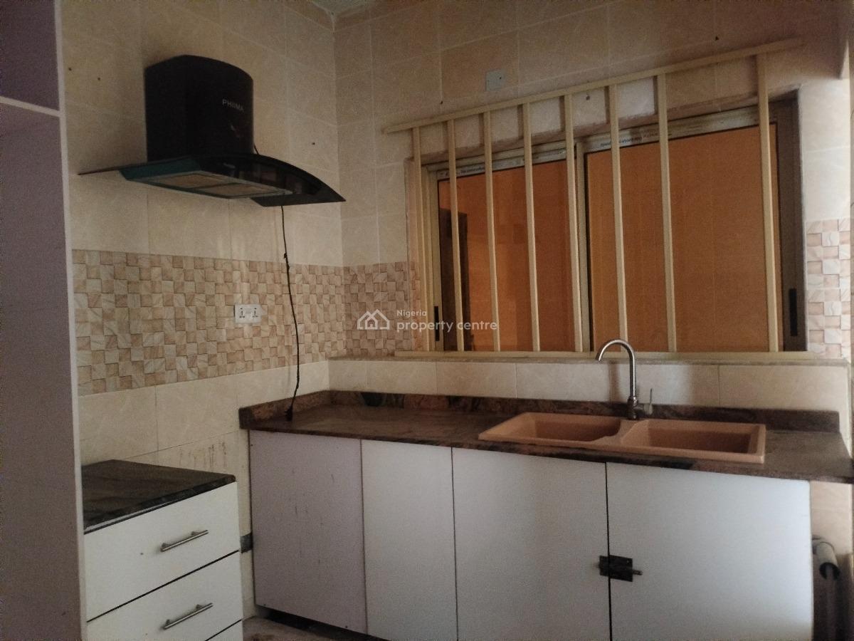 Serviced 2-bedroom Apartment with Pool, Gym & Elevator, Ikate Elegushi, Lekki, Lagos, Flat / Apartment for Rent