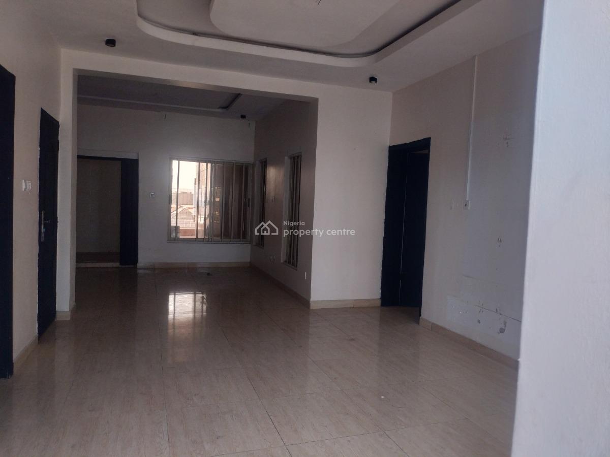 Serviced 2-bedroom Apartment with Pool, Gym & Elevator, Ikate Elegushi, Lekki, Lagos, Flat / Apartment for Rent